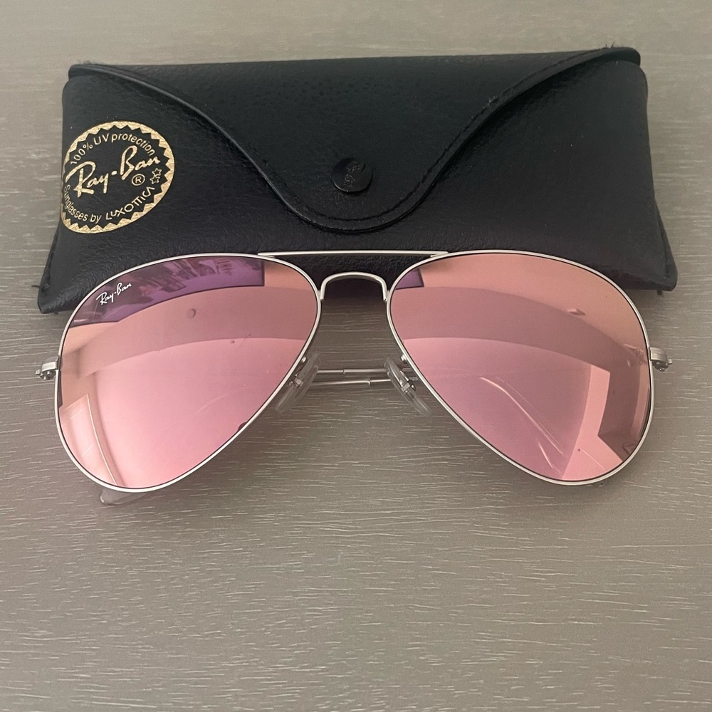 COPY - Rayban Aviators